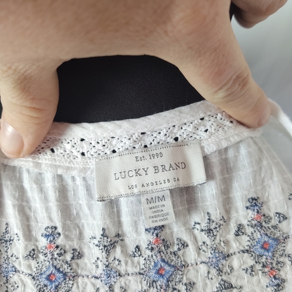 Lucky Brand White Top - Picture 4 of 4